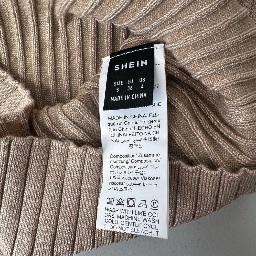 Shein Ribbed Knit Turtleneck Sweater Bundle Size Small Tan White Black -NWOT - Picture 2 of 8